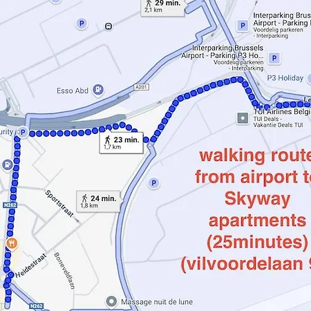 Skyway Airport Apartment *
