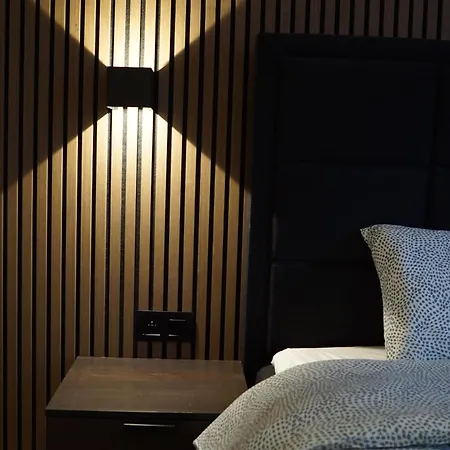 Apartament Skyway Airport *